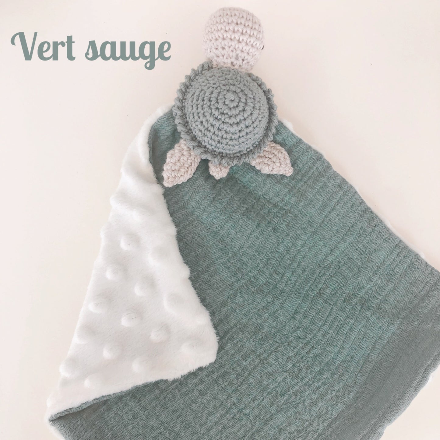 Doudou tortue personnalisé au crochet