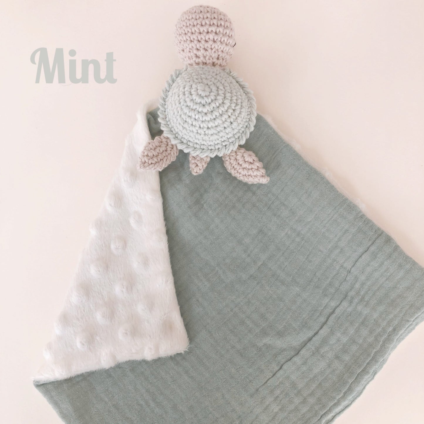 Doudou tortue personnalisé au crochet