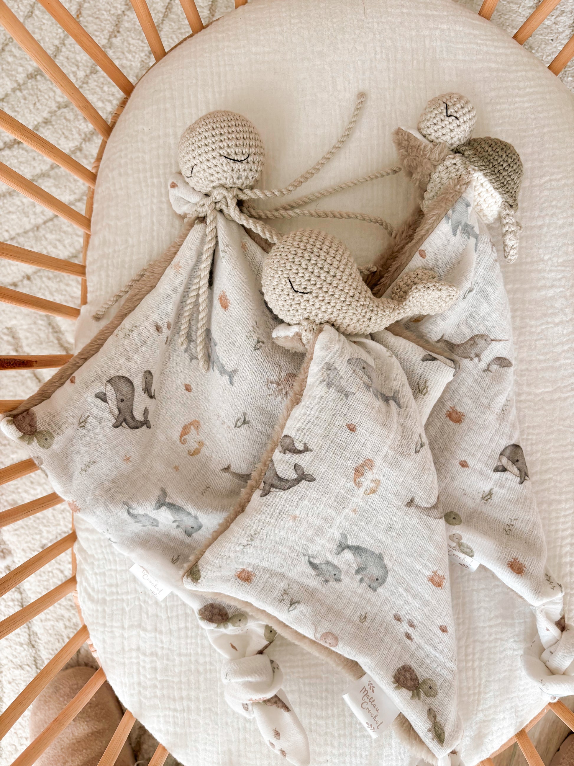 doudou baleine bebe animaux marins