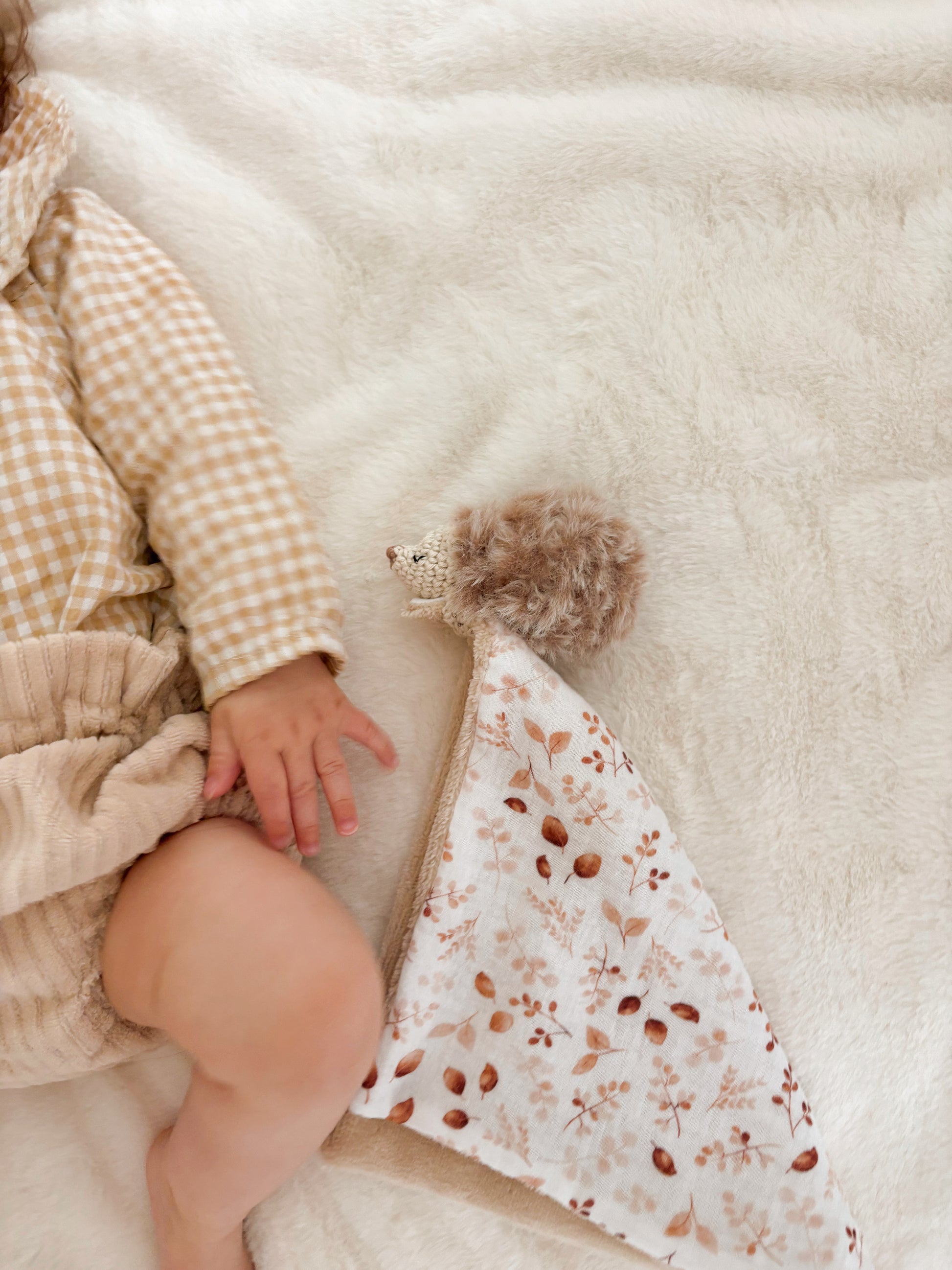 doudou hérisson bébé