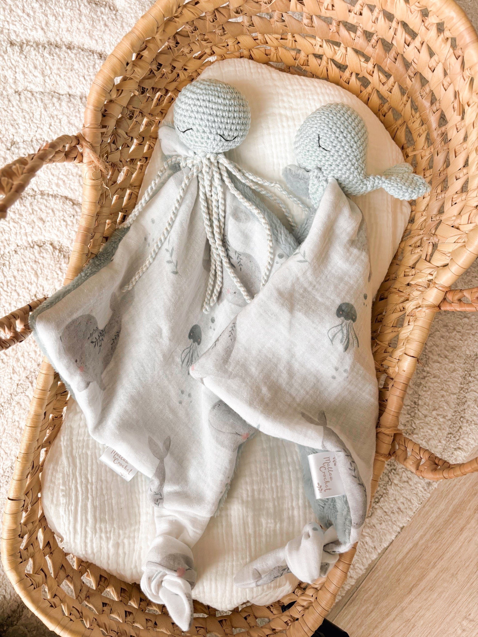 doudou pieuvre baleine bebe